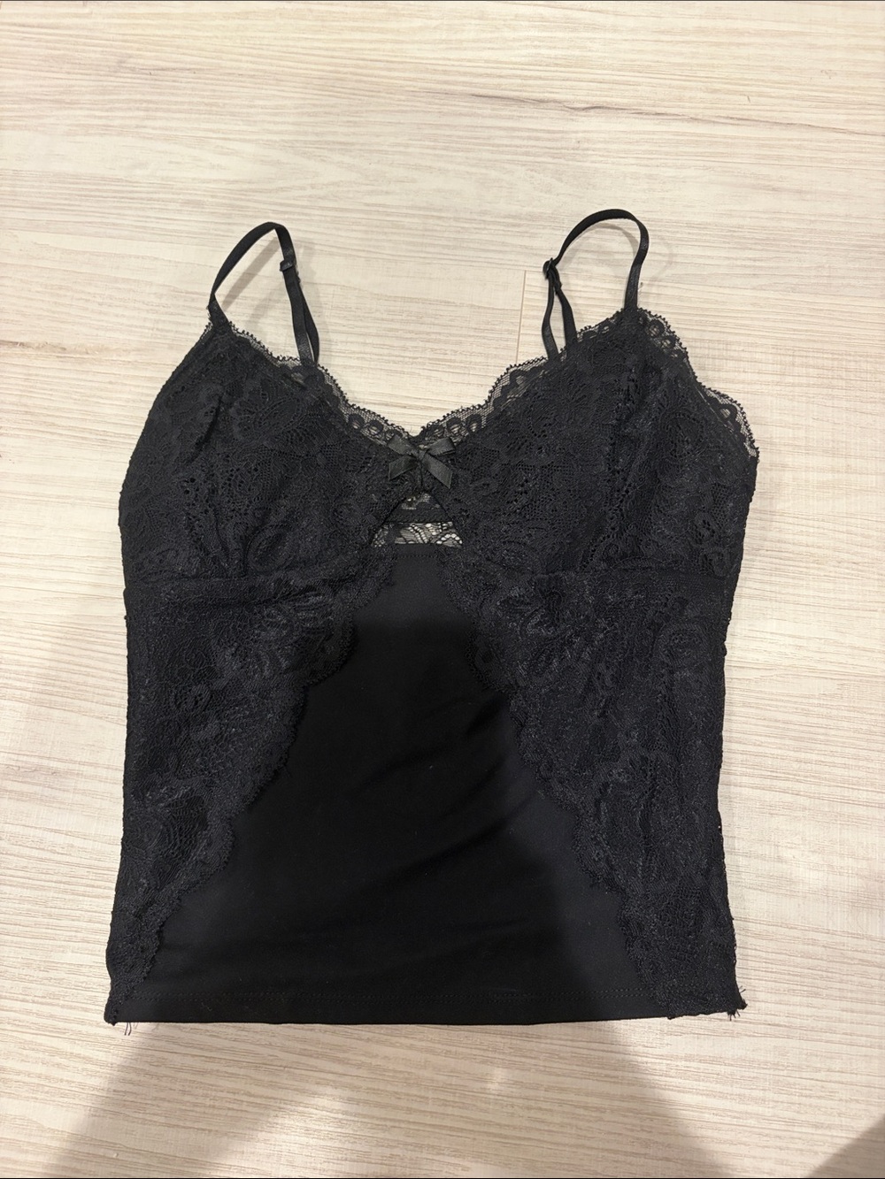 Garage Women’s Lace Cami